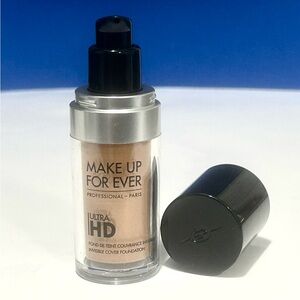 Make Up For Ever y422 HD Foundation
